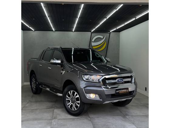 FORD RANGER 3.2 LIMITED 4X4 CD 20V DIESEL 4P AUTOMÁTICO FORD RANGER 3.2 LIMITED 4X4 CD 20V DIESEL 4P AUTOMÁTICO